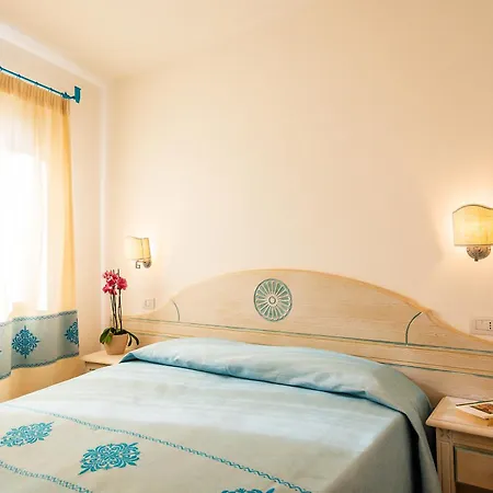 Apartahotel In Orosei, 4 Beds With Air Conditioning *