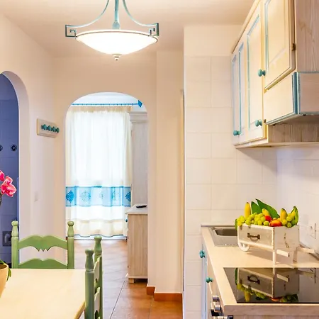 In Orosei, 4 Beds With Air Conditioning Orosei