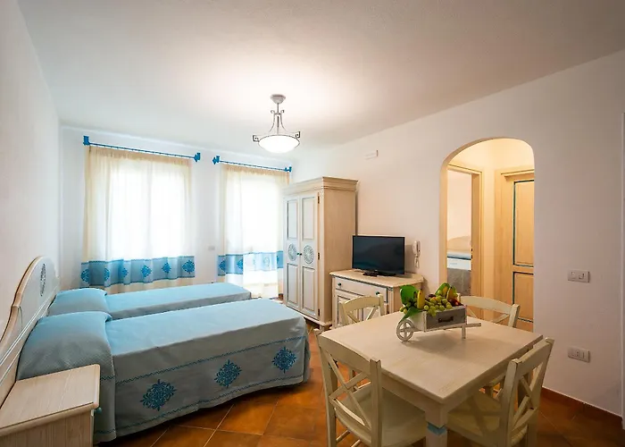 Apartmanhotel In Orosei, 4 Beds With Air Conditioning Orosei