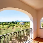 شقة فندقية Baia Marina أروسييْ