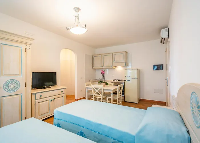 Aparthotel In Orosei, 4 Beds With Air Conditioning Orosei